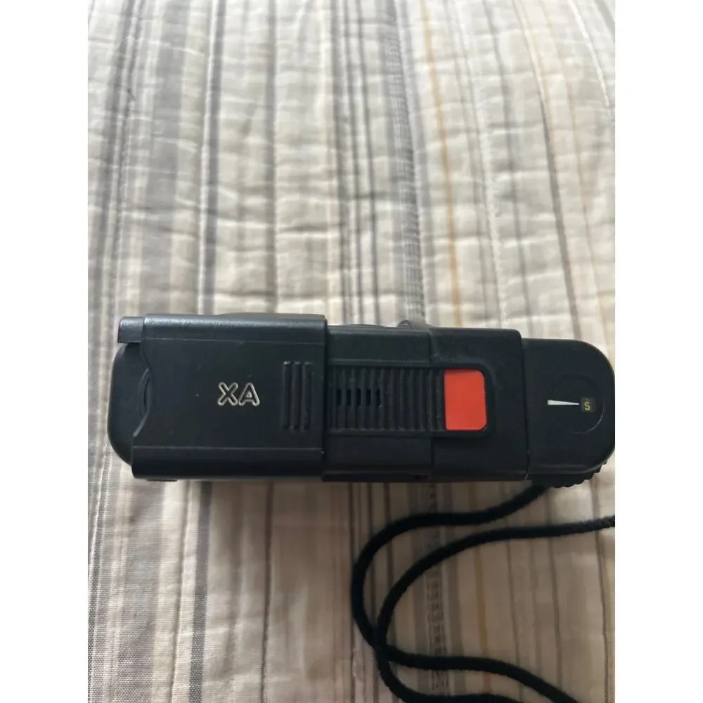 Olymus XA 35mm camera - untested.